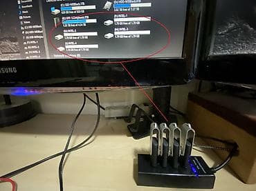 Продаю USB хаб на 4 порта. Все 4 порта USB 3.0. Длинна основного
