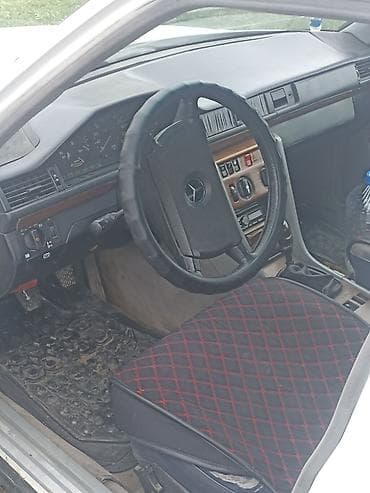 Mercedes-Benz W124: 1987 г., 2 л, Механика, Бензин, Седан — 7