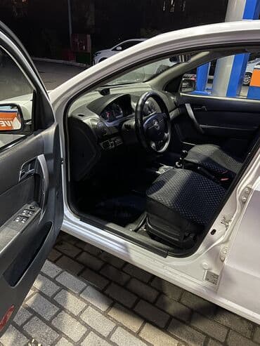 Эмерек кызматтары: ВНИМАТЕЛЬНО!!! Сдаю авто в аренду Ravon R3 Год:2017 Объём:1.5 — 3