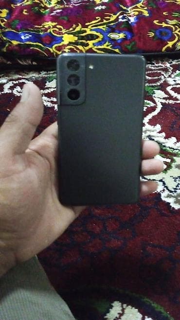 Смартфон Samsung Galaxy S21 5G (модель SM-G991B/DS), цвет Phantom