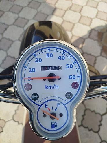 Скутеры: Скутер Yamaha Vino (ретро-стиль) перестал заводиться а так состояние — 4