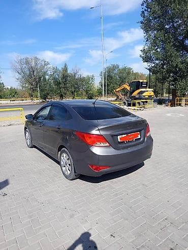 магнитолы для авто: Hyundai Solaris: 2016 г., 1.6 л, Автомат, Бензин, Седан — 2