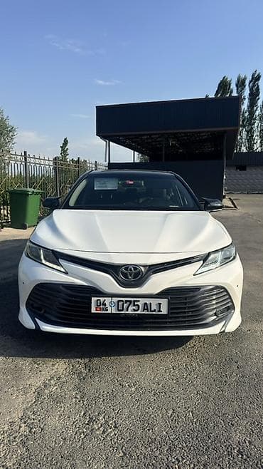 honda 2: Toyota Camry: 2018 г., 2.5 л, Автомат, Бензин, Седан — 6