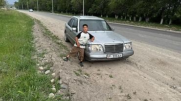 бамперы на мерседес 124: Mercedes-Benz W124: 1994 г., Седан — 2