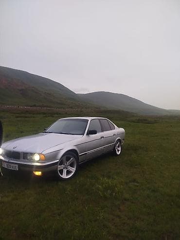 машина овто: BMW 5 series: 1991 г., 2.5 л, Механика, Бензин, Седан — 6