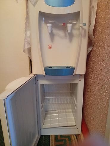 Кулер для воды