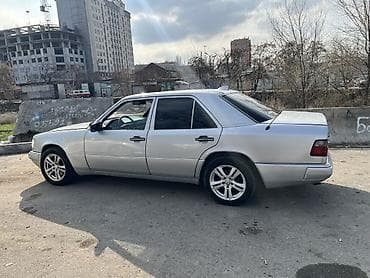 bmw m5 e60 v10: Mercedes-Benz W124: 1992 г., 2.3 л, Автомат, Бензин, Седан — 5