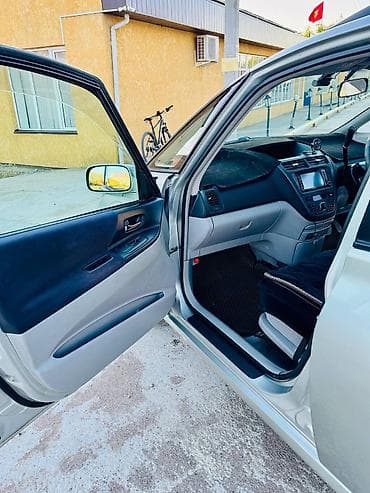 Toyota Opa: 2001 г., 1.8 л, Автомат, Бензин, Хэтчбэк — 10