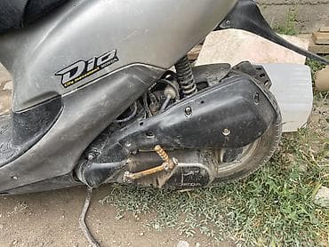 Скутер Honda Dio 34 (серия AF, 2‑тактный) обмен есть на скутер или — 4
