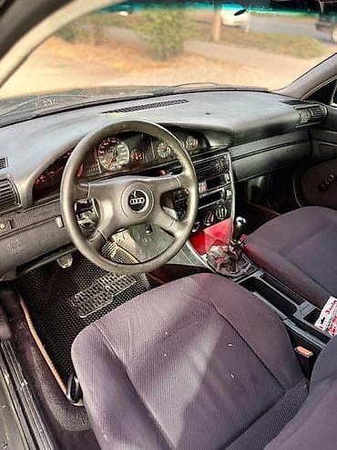 Продажа авто: Audi 100: 1993 г., 2.6 л, Механика, Бензин, Седан — 9