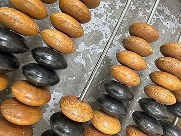 Счёты деревянные (русские, настольные) Классическая конструкция