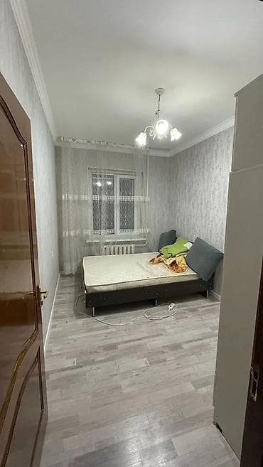 1: 2 комнаты, 63 м², 12 мкр 105 серия, 1 этаж, Косметический ремонт — 3
