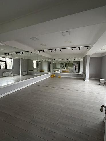 Коммерческая недвижимость: Сдается зал в фитнес-студии (йога / танцы / тренинги) Светлый — 1