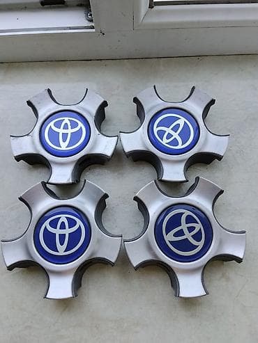 rav4: Колпаки R 16, Б/у, Комплект — 1