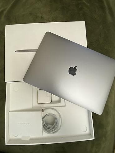 ipad air m2: Apple MacBook Air 13", цвет Space Gray, в комплекте с оригинальной — 1