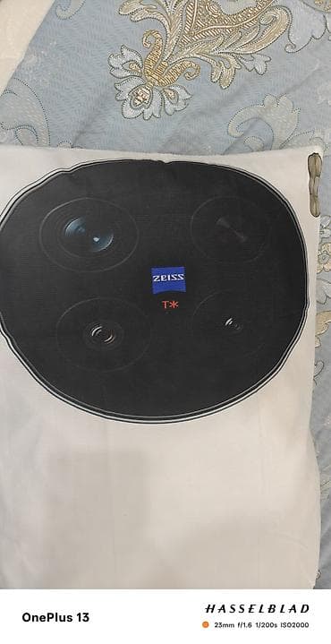 чехол нот 7: Декоративная подушка с принтом VIVO x200 pro ZEISS - Формат — 2