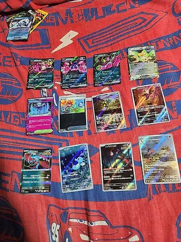 Коллекция японских Pokémon TCG — набор редких и holo-/full art карт