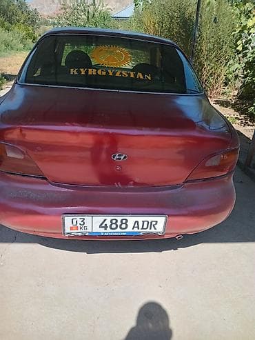 Унаа сатуу: Hyundai Avante: 1996 г., 1.5 л, Кол менен иштөөчү — 2