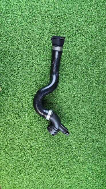 блок предохранителей: Патрубок Е82 Е90 Е84 С двигателем N46 1712 7 531 769 В — 5