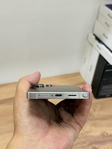 pixel fold: Samsung Galaxy S25 Ultra, Б/у, 1 ТБ, цвет - Черный, 2 SIM — 4