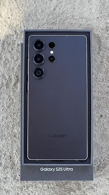 черные часы: Samsung Galaxy S25 Ultra, Б/у, 512 ГБ, цвет - Черный, 1 SIM, eSIM — 1