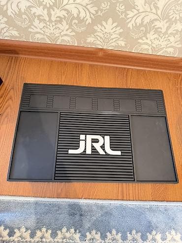 Резиновый рабочий коврик JRL для барбера/парикмахера. - Материал