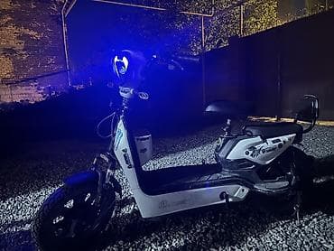 bws samurai: Электроскутер (электромопед) с LED-оптикой и двойным сиденьем — 5