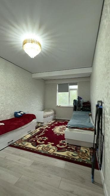 продаю гараж бишкек: Продаётся 2-комнатная квартира с мебелью и техникой! 🏡✨ 📍 *Адрес:* — 8