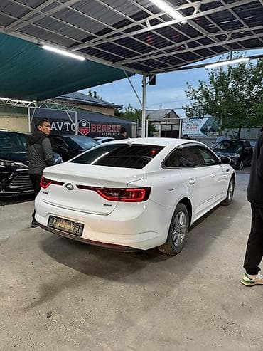 рено лагон: Renault SM6: 2018 г., 2 л, Автомат, Газ, Седан — 7