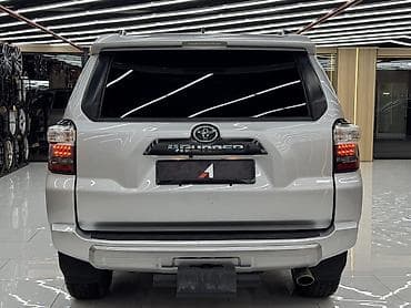 rav4 2021: Toyota 4Runner: 2020 г., 4 л, Автомат, Бензин, Внедорожник — 10
