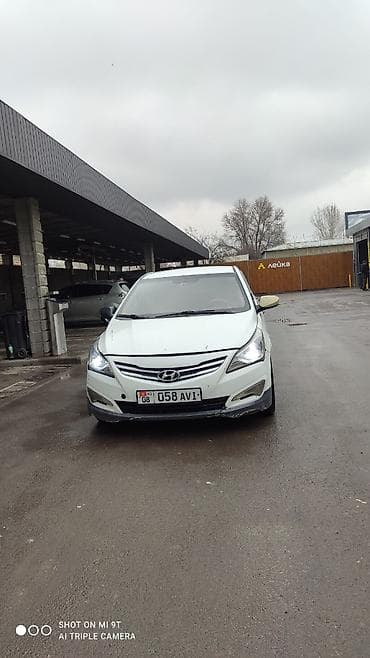 колонка для авто: Hyundai Solaris: 2015 г., 1.4 л, Автомат, Бензин, Седан — 1