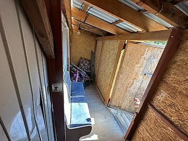 Бытовка/садовый домик с верандой Вагонетка передвижной на колесах - — 5
