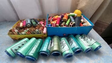 вышивка вишивка вышывка вишывка вышивалка вышивальная вышывалная вышивалный вышивальный вышывалка вышивальный вышивалный вышивальная: Нитки разные для дома для ремонта. множество расцветок. цена за все — 6