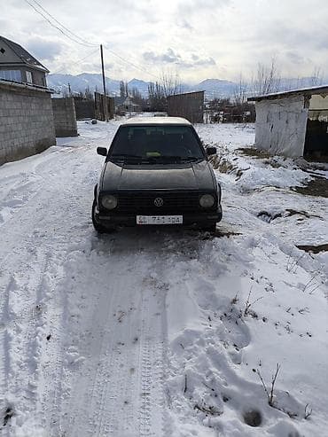 Volkswagen Golf: 1989 г., 1.3 л, Механика, Газ, Хэтчбэк