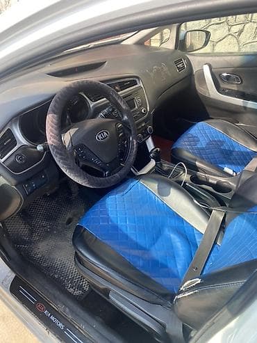 мотор морнинг: Kia Ceed: 2017 г., 1.6 л, Автомат, Бензин, Хэтчбэк — 5