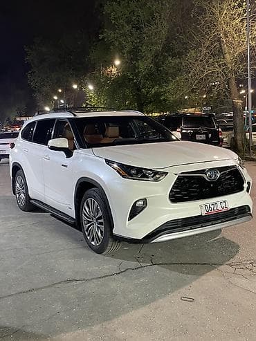 Toyota Highlander: 2020 г., 2.5 л, Автомат, Гибрид, Кроссовер — 3