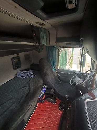 sf moto: Тягач, DAF, 2002 г. — 3