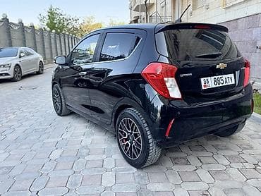 chevrolet comaro: Chevrolet Spark: 2019 г., 1 л, Автомат, Бензин, Хэтчбэк — 5