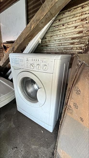 продам тв бу: Стиральная машина Indesit (фронтальная загрузка) - Тип — 2