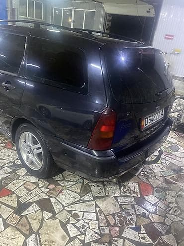 Ford Focus: 2002 г., 1.8 л, Механика, Дизель, Универсал — 4