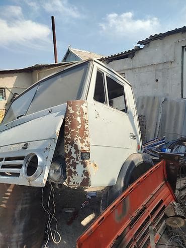 стена резка: Кабина Камаз — 2