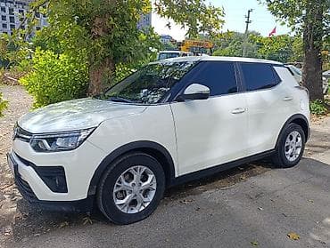 Транспорт: Ssangyong Tivoli: 2023 г., 1.5 л, Автомат, Бензин, Кроссовер — 1