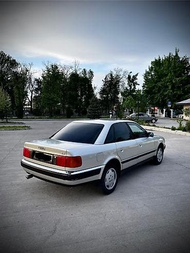 шит прибор 124: Audi 100: 1991 г., Бензин, Седан — 4