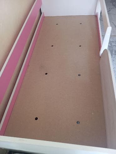 Балдар эмереги: Керебет, Кыздар үчүн, Каптал жактары, ДСП — 1