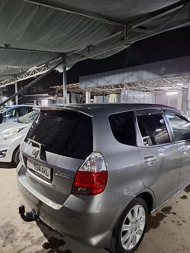 хонд: Honda Fit: 2008 г., 1.3 л, Механика, Бензин, Хэтчбэк — 8