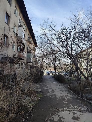 3 room: 3 комнаты, 60 м², 104 серия, 3 этаж, Косметический ремонт — 2