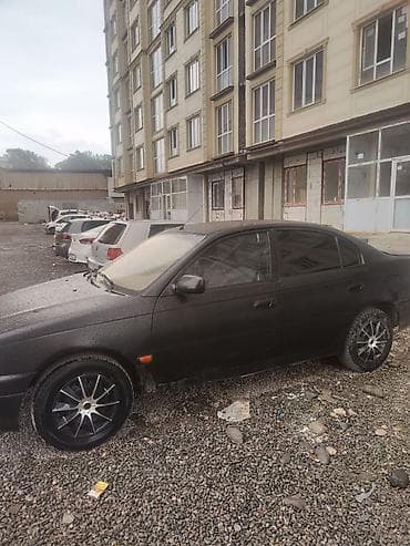 рх 350: Toyota Avensis: 1998 г., 1.6 л, Механика, Бензин, Седан — 4