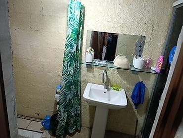 карп: Вагон Сатылат размер узуну 13метир турасы 3 метир без участка 3 комнат — 8