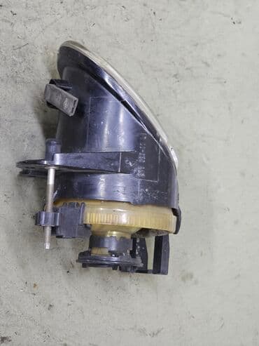 широкий бампер на гольф 2: Левая противотуманная фара Volkswagen 2007 г., Б/у, Оригинал, Германия — 3