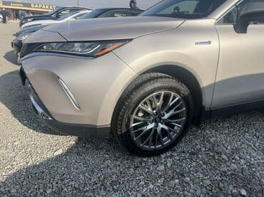 срочно продаю в связи с переездом: Toyota Venza: 2021 г., 2.5 л, Автомат, Гибрид, Кроссовер — 13